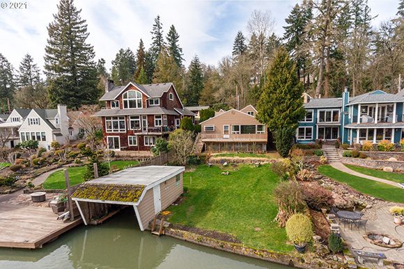 Exterior photo of luxury home on Lake Oswego, OR